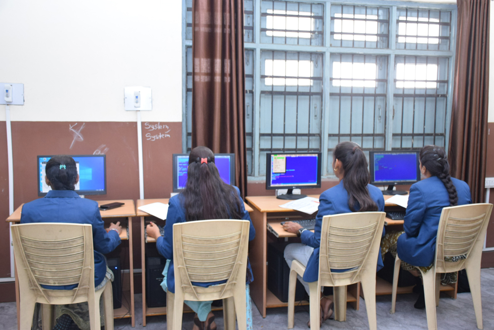 Vivekananda Vidyapeeth, Raipur