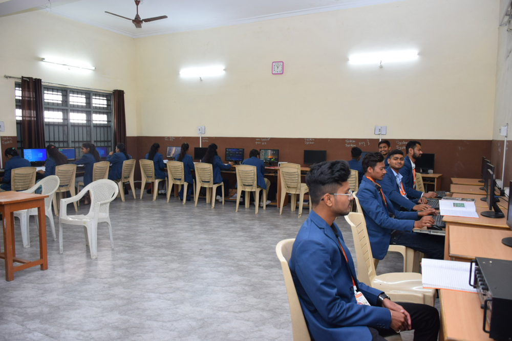 Vivekananda Vidyapeeth, Raipur